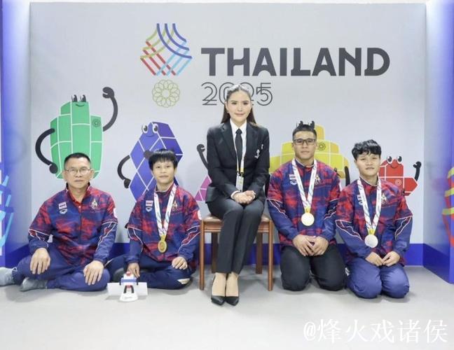 素颜自信!47岁苏提达出海称重,32岁欧拉盛装颁奖 素颜自信!47岁苏提达出海称重,32岁欧拉盛装颁奖